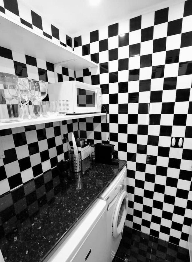 Cozy And Quiet Flat Near Avenida Da Liberdade Apartamento